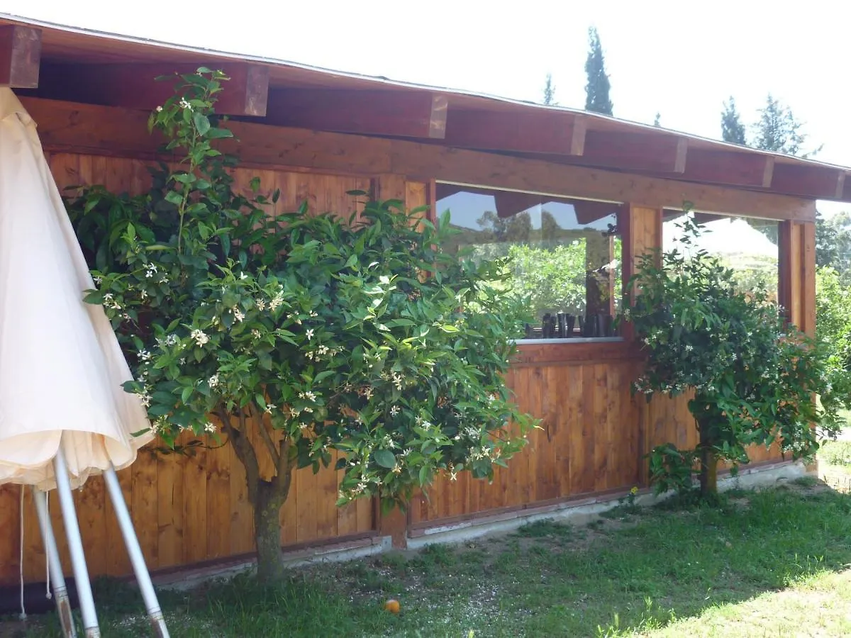 Il Frutteto Bed & Breakfast Torre delle Stelle 3*,