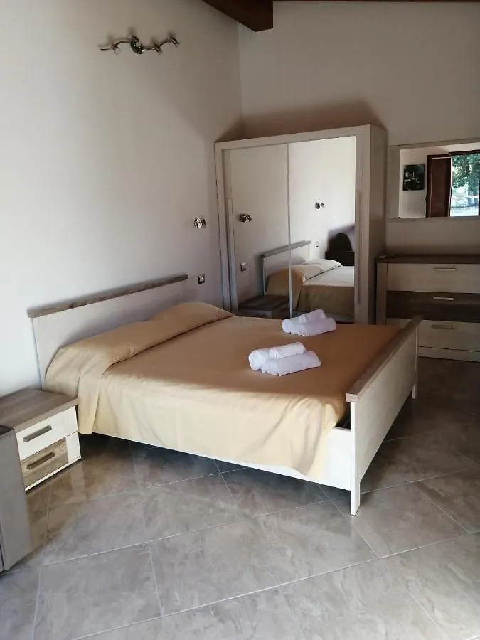 Il Frutteto Bed & Breakfast Torre delle Stelle